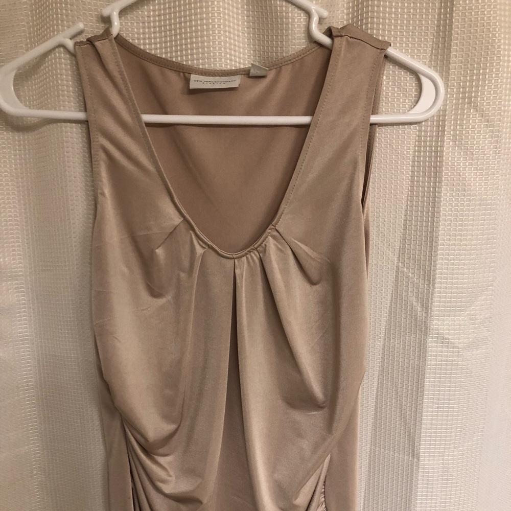 Silk stretch light gold top